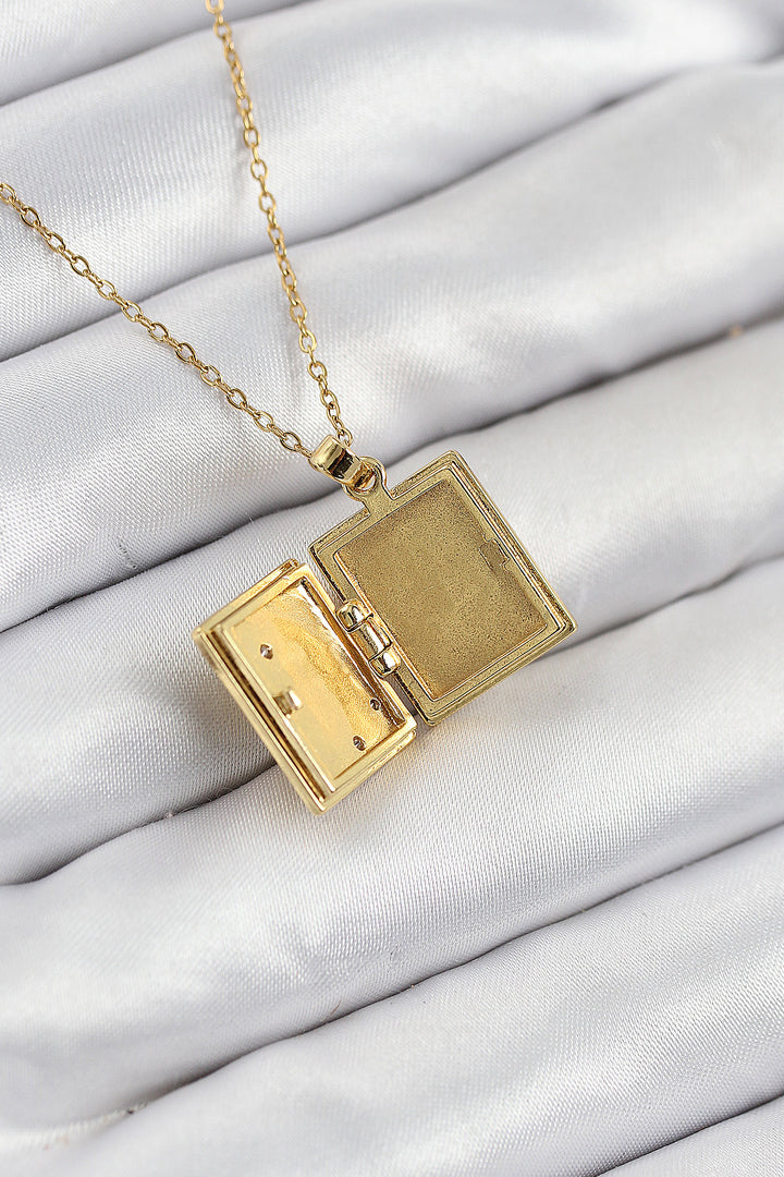 EBJ 316L Stainless Steel Zircon Stone Adjustable Cover Book Model Gold Color Women's Necklace - La Habra