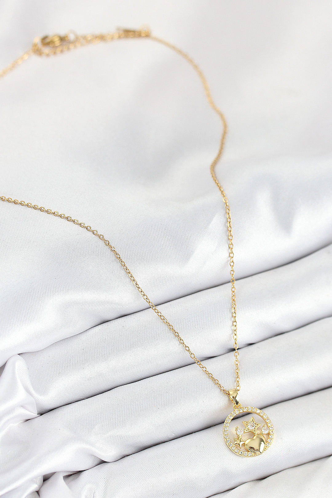 EBJ 316L Stainless Steel Star and Heart Model Necklace with Zircon Stone Gold Color for Women - Aubervilliers