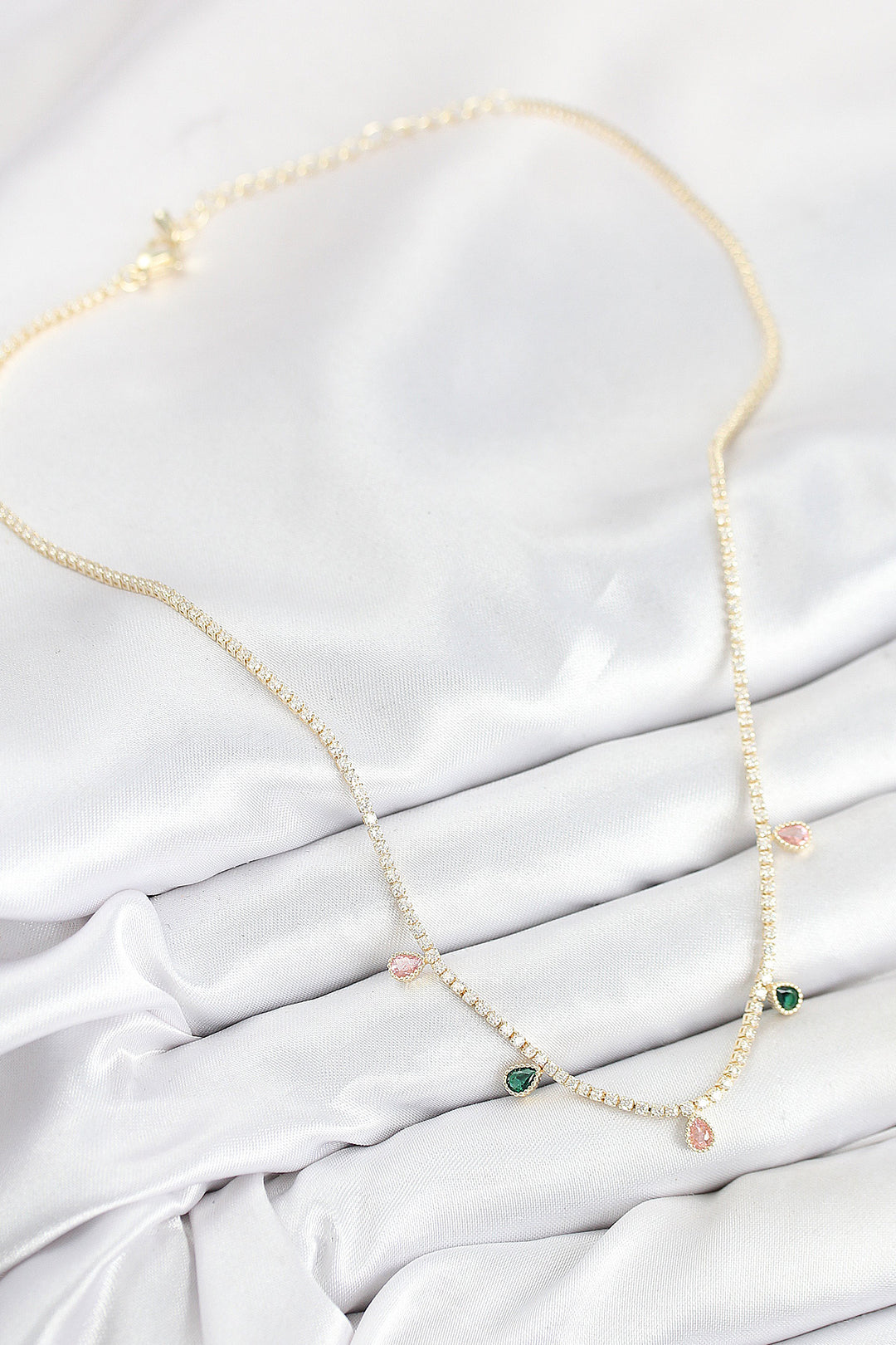 EBJ Pirinç Zirkon Taşlı Su Yolu Damla Model Gold Renk Kadın Kolye - Durango