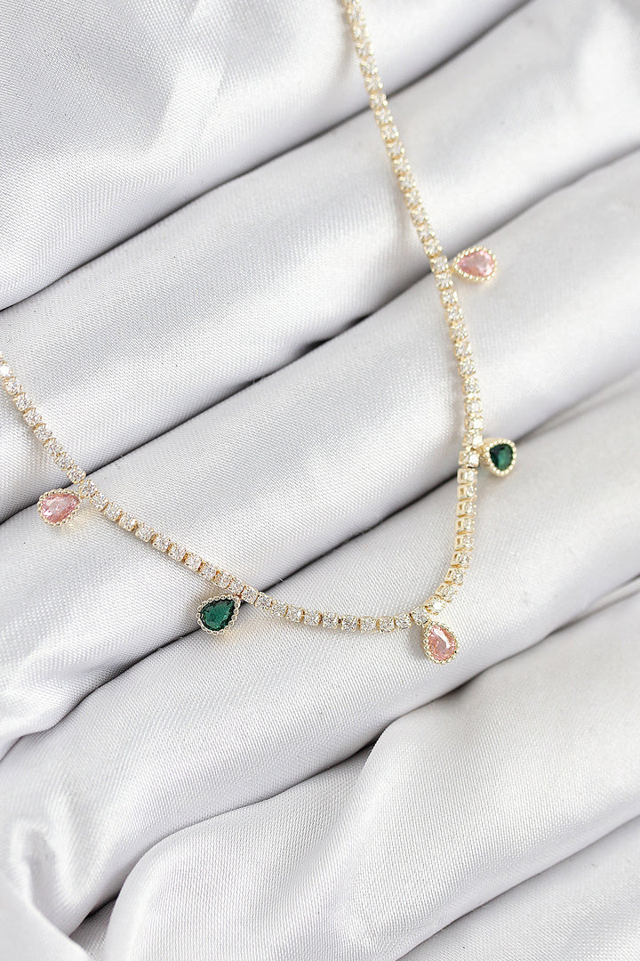 EBJ Pirinç Zirkon Taşlı Su Yolu Damla Model Gold Renk Kadın Kolye - Durango