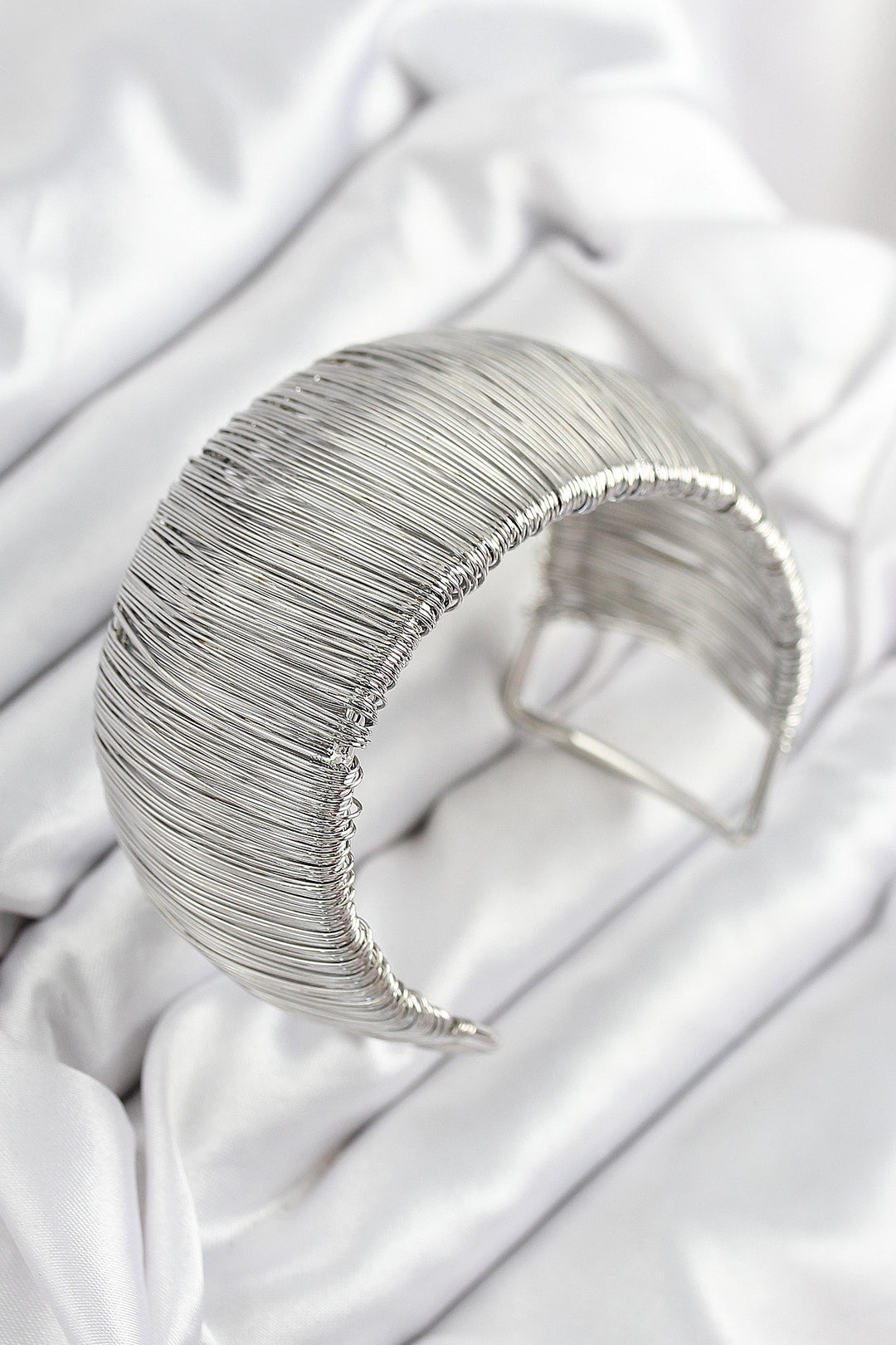 EBJ Rice Wire Wrap Model Silver Color Women's Bracelet - Glendora
