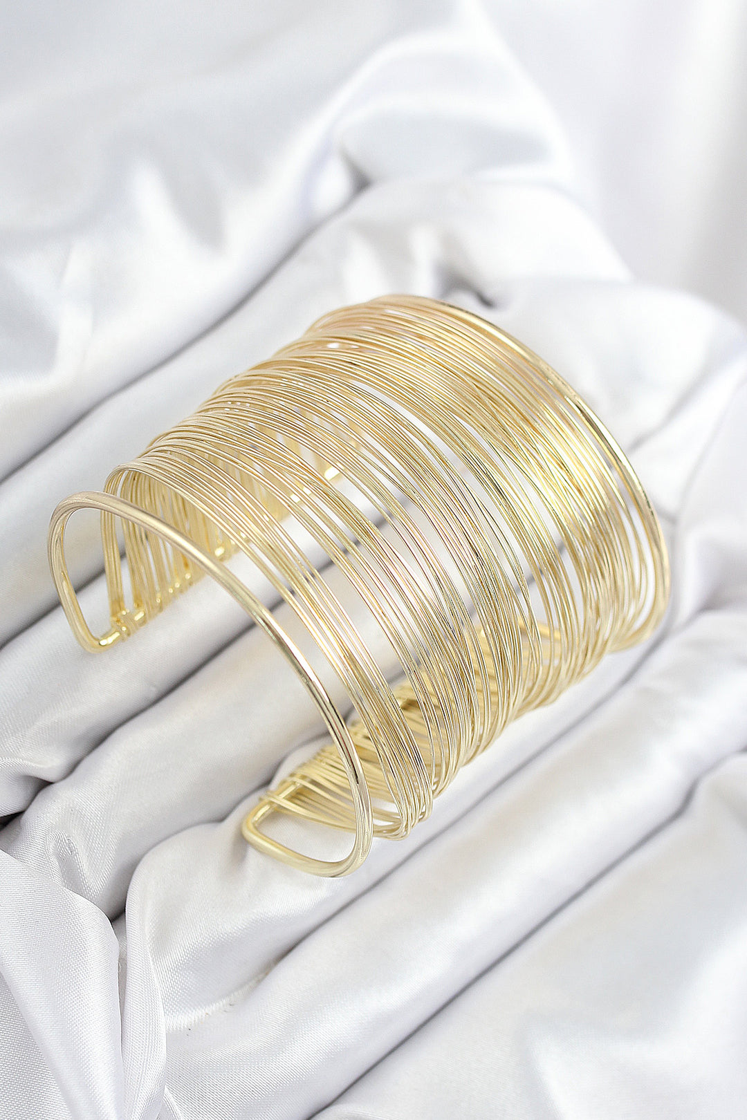 EBJ Rice Wire Wrap Model Gold Color Women's Bracelet - Arras