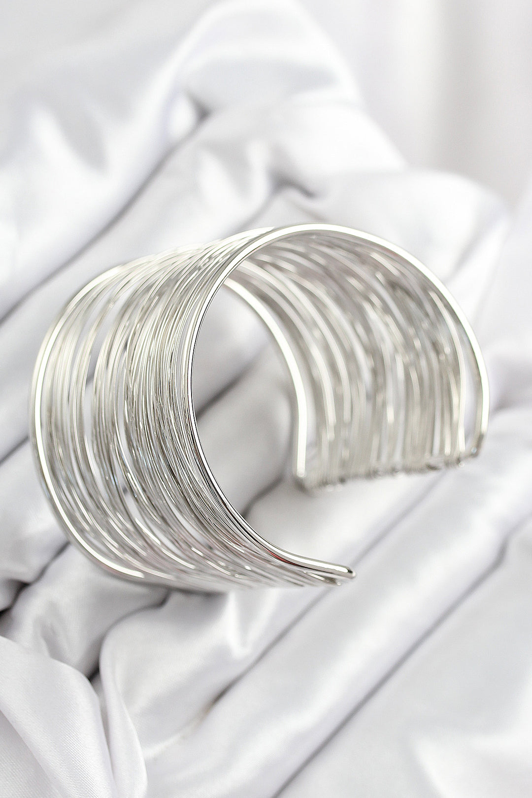 EBJ Rice Wire Wrap Model Silver Color Women's Bracelet - Yenakiieve