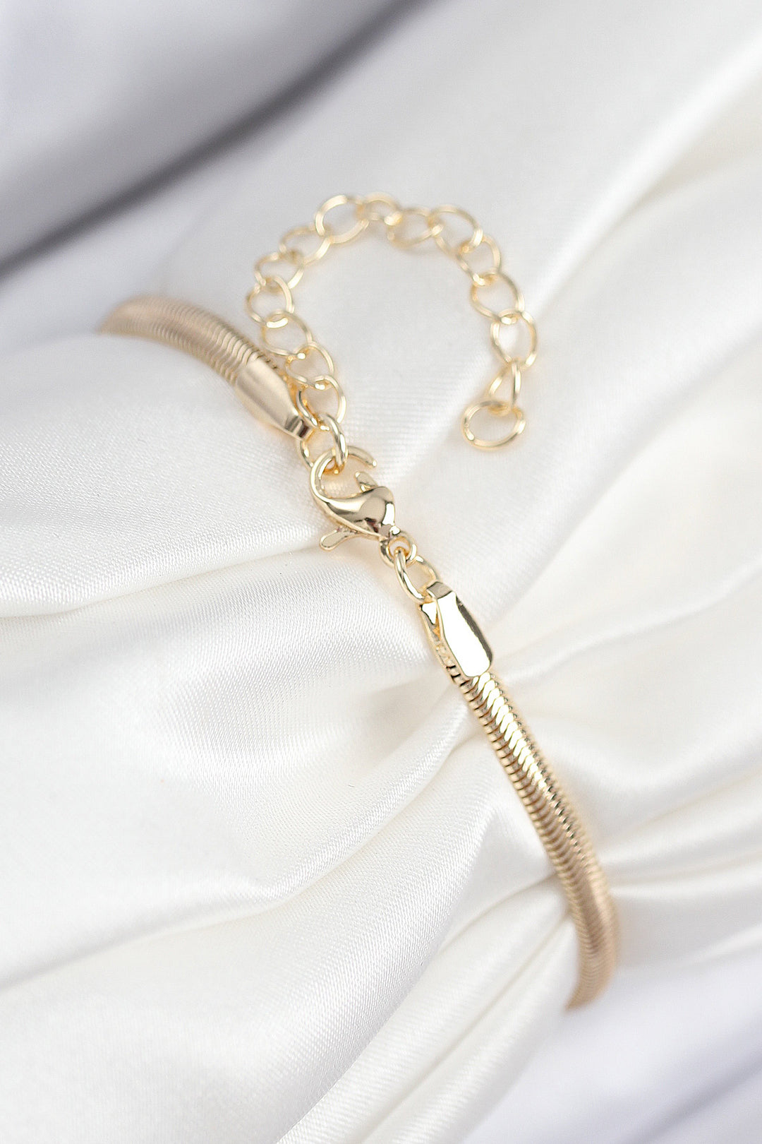 EBJ Rice Zircon Stone Clover Model Gold Color Women's Bracelet - Union