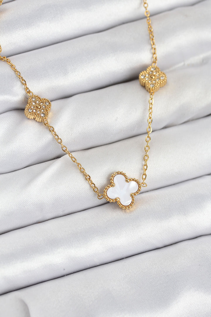 EBJ 316L Çelik Zincir Gold Renk Beyaz ve Zirkon Taşlı Yonca Kadın Kolye - Lees Summit