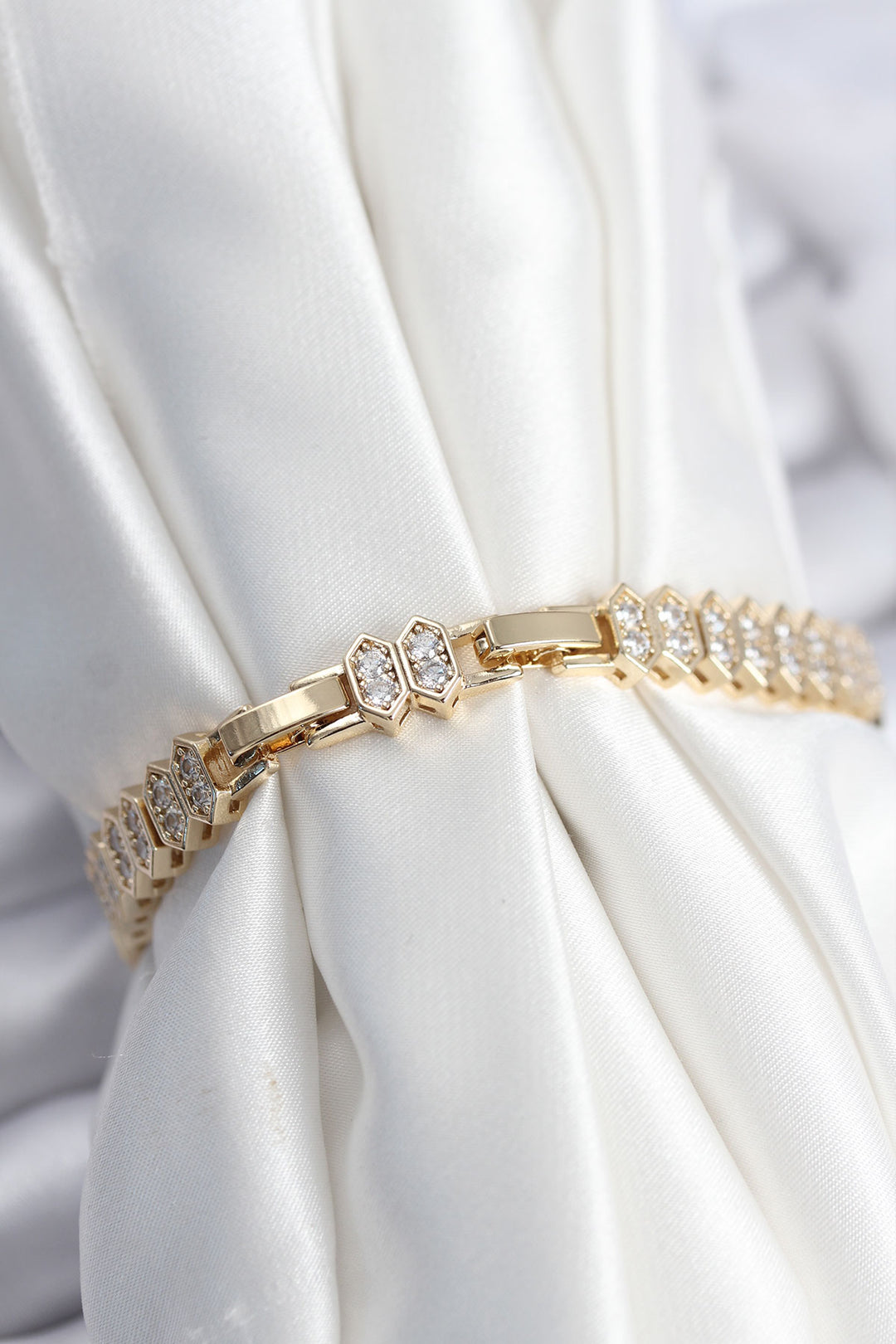 EBJ Rice VIP Series Gold Color Zircon Stone Women's Bracelet - Laval