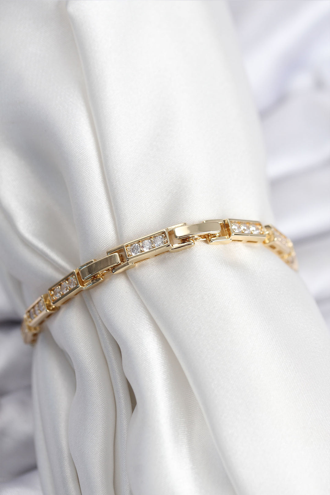 EBJ Rice VIP Series Gold Color Chunky Model Women's Bracelet - St. Joseph