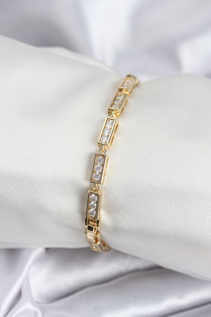 EBJ Rice VIP Series Gold Color Chunky Model Women's Bracelet - St. Joseph