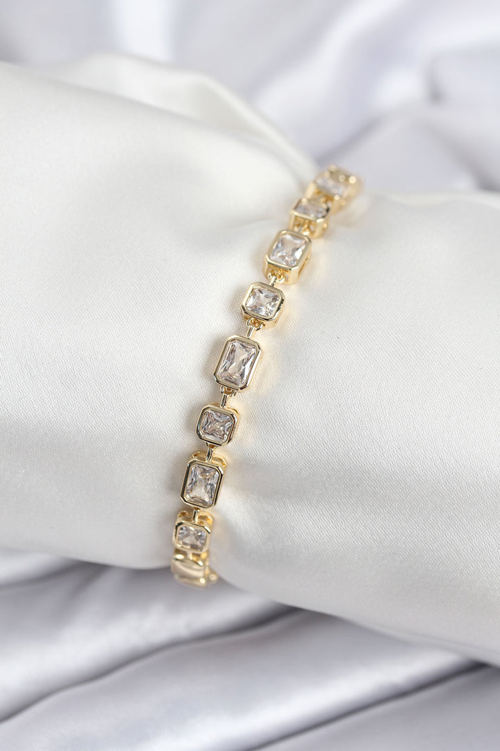 EBJ Pirinç VIP Seri Zirkon Taşlı Gold Renk Kadın Bileklik - Orihuela