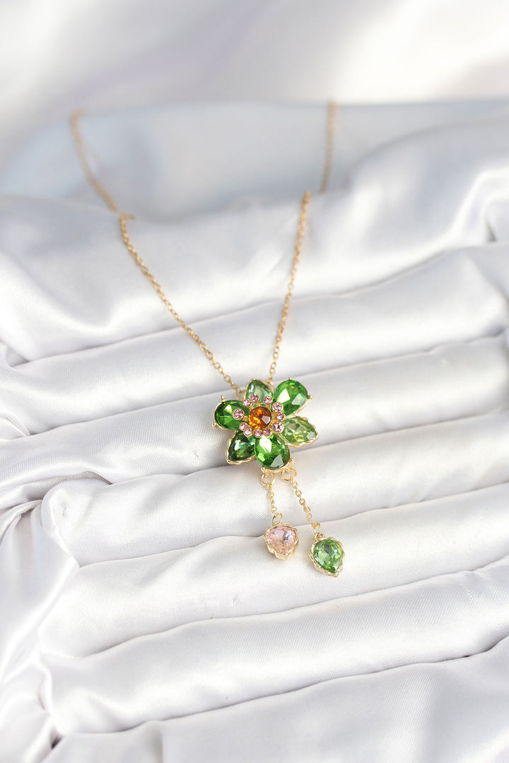 EBJ 316L Steel Chain Gold Color Flower Pattern Pendant Women's Necklace - Oldham