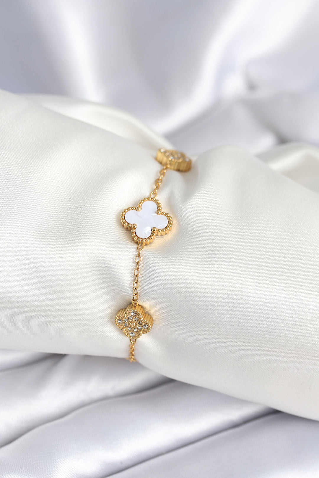 EBJ 316L Stainless Steel Chain with Zircon Stone Clover White Women's Bracelet - West Bromwich