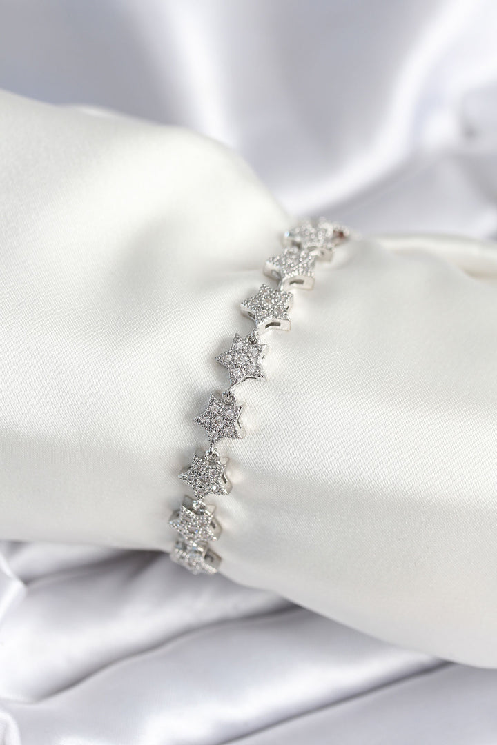 EBJ Pirinç Gümüş Renk Yıldız Model Kadın Bileklik - Navapolatsk