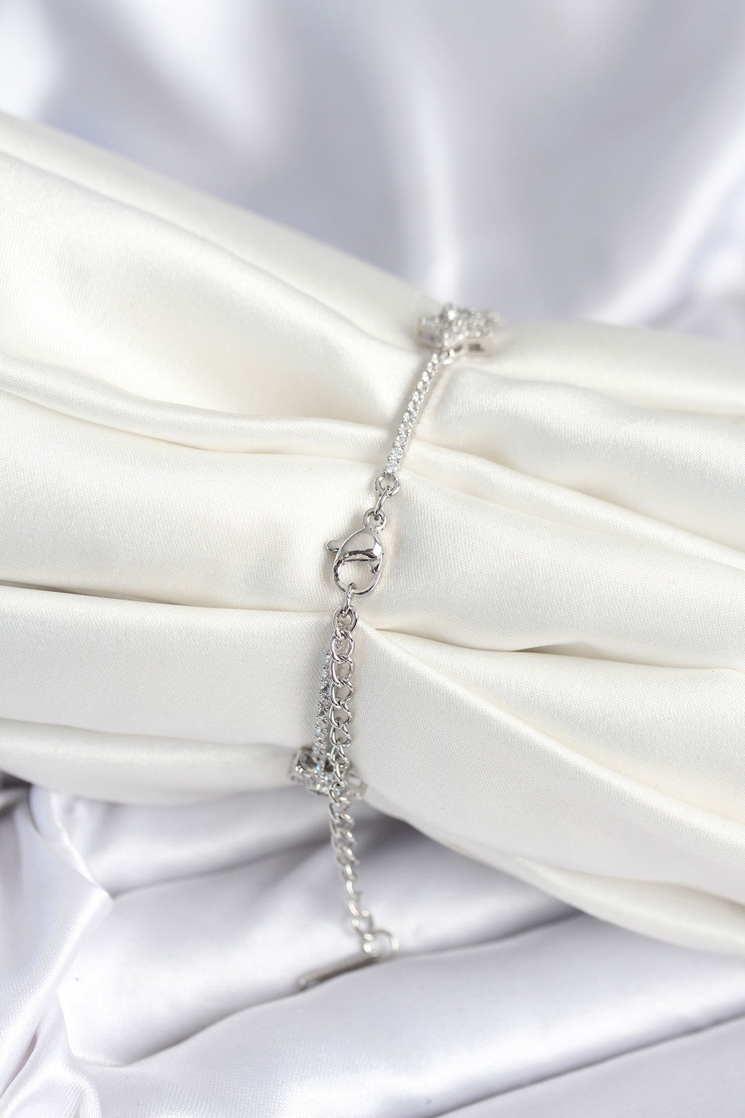 EBJ Pirinç Gümüş Renk Yıldız Model Kadın Bileklik - Baytown