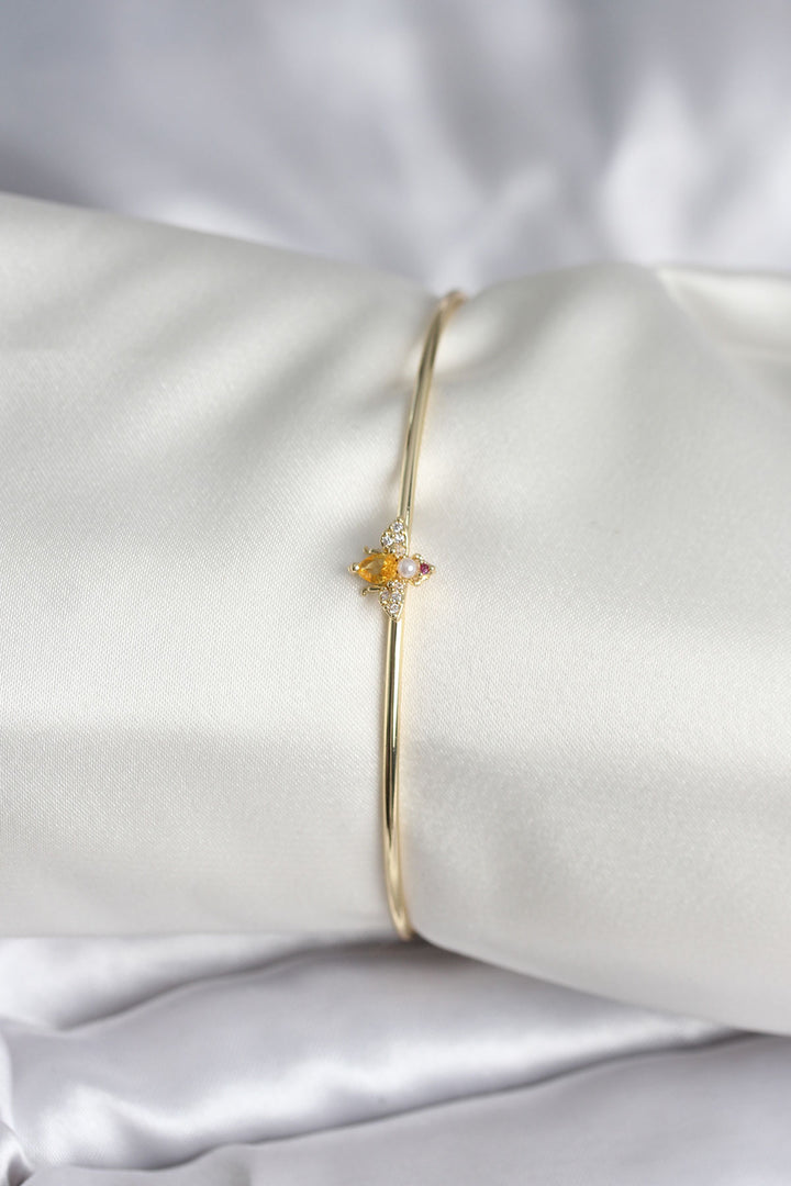 EBJ Fly Figure Gold Color Rice Women's Bracelet - Billerica