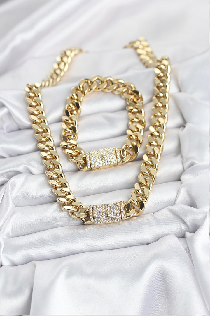 EBJ Xuping Gurmet Gold Color Necklace and Bracelet Set - Huntington Park