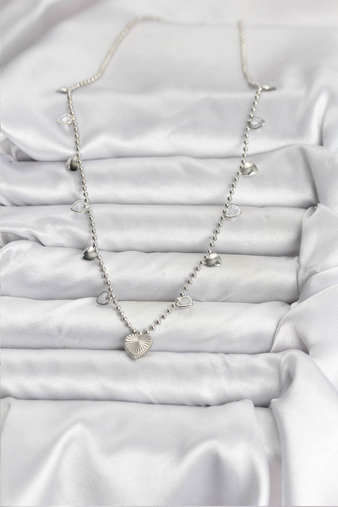 EBJ Pirinç Gümüş Renk Kalp Model Kadın Kolye - Palmerston North