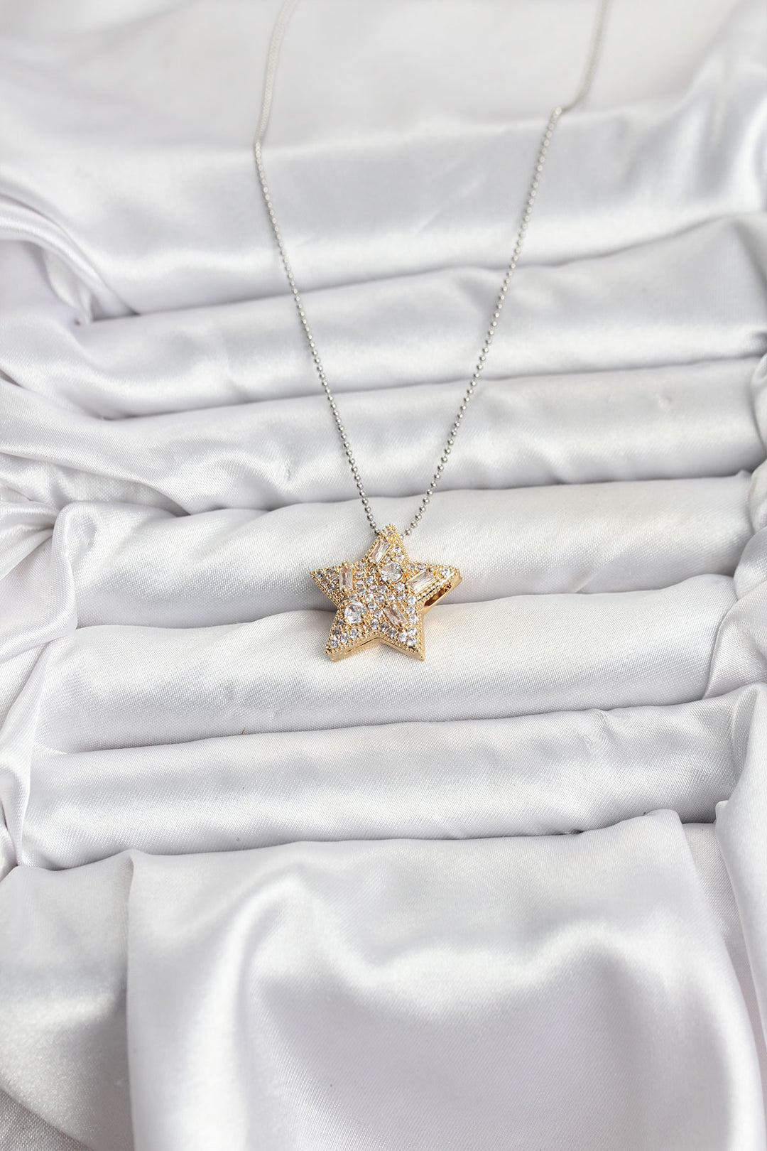 EBJ 316L Çelik Zincir Gümüş Renk Zincirli Gold Yıldız Model Kadın Kolye - Norristown