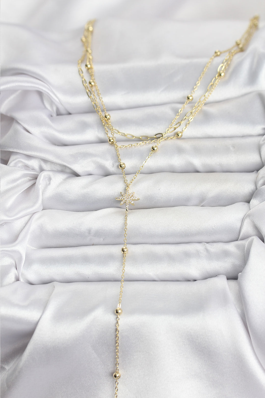 EBJ Rice Gold Color Polaris Detailed 3-Piece Set Women's Necklace - Guamúchil