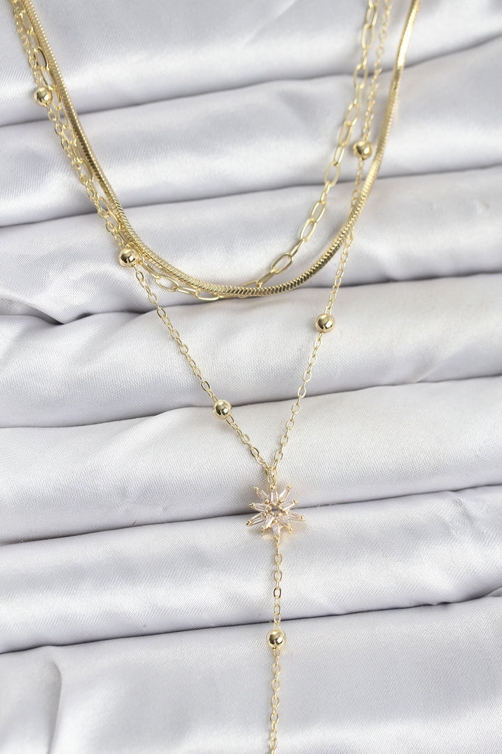 EBJ Pirinç Gold Renk Kutup Yıldızı Model Detaylı 3'lü Kombin Y Kadın Kolye - New Bedford