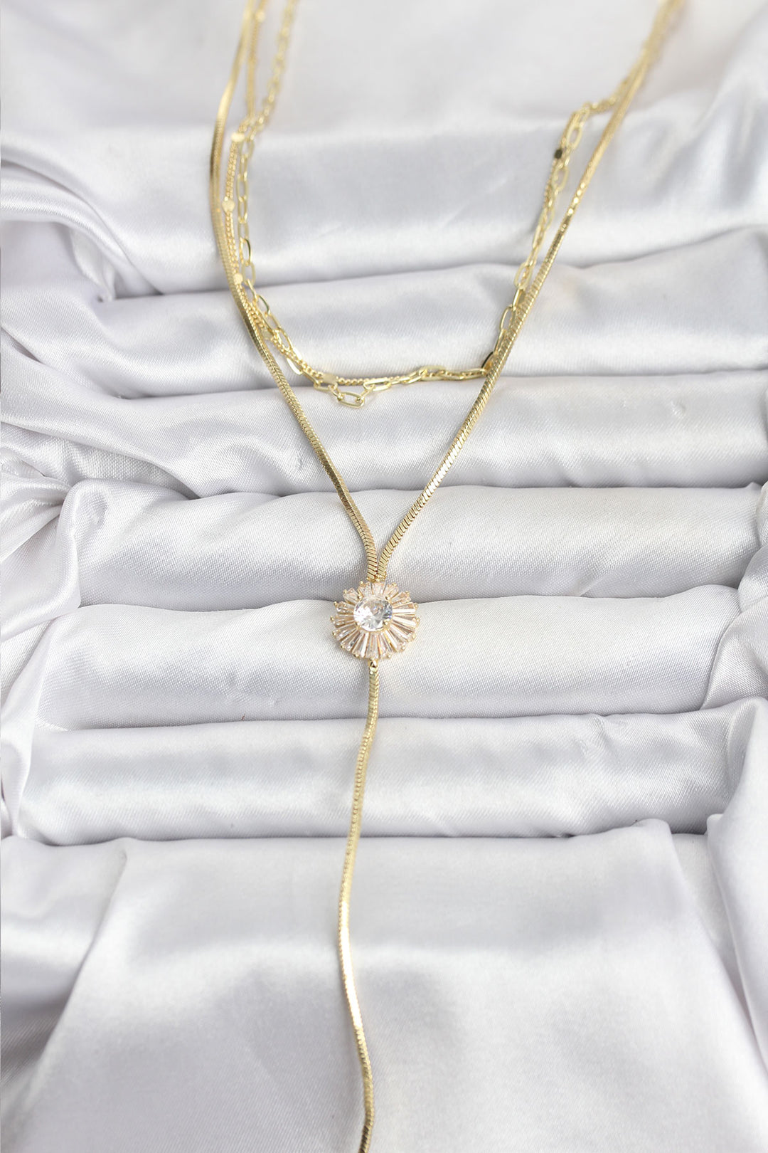 EBJ Rice Gold Color Zircon Stone Daisy Model Detailed 3-Piece Set Y Women's Necklace - Ettlingen