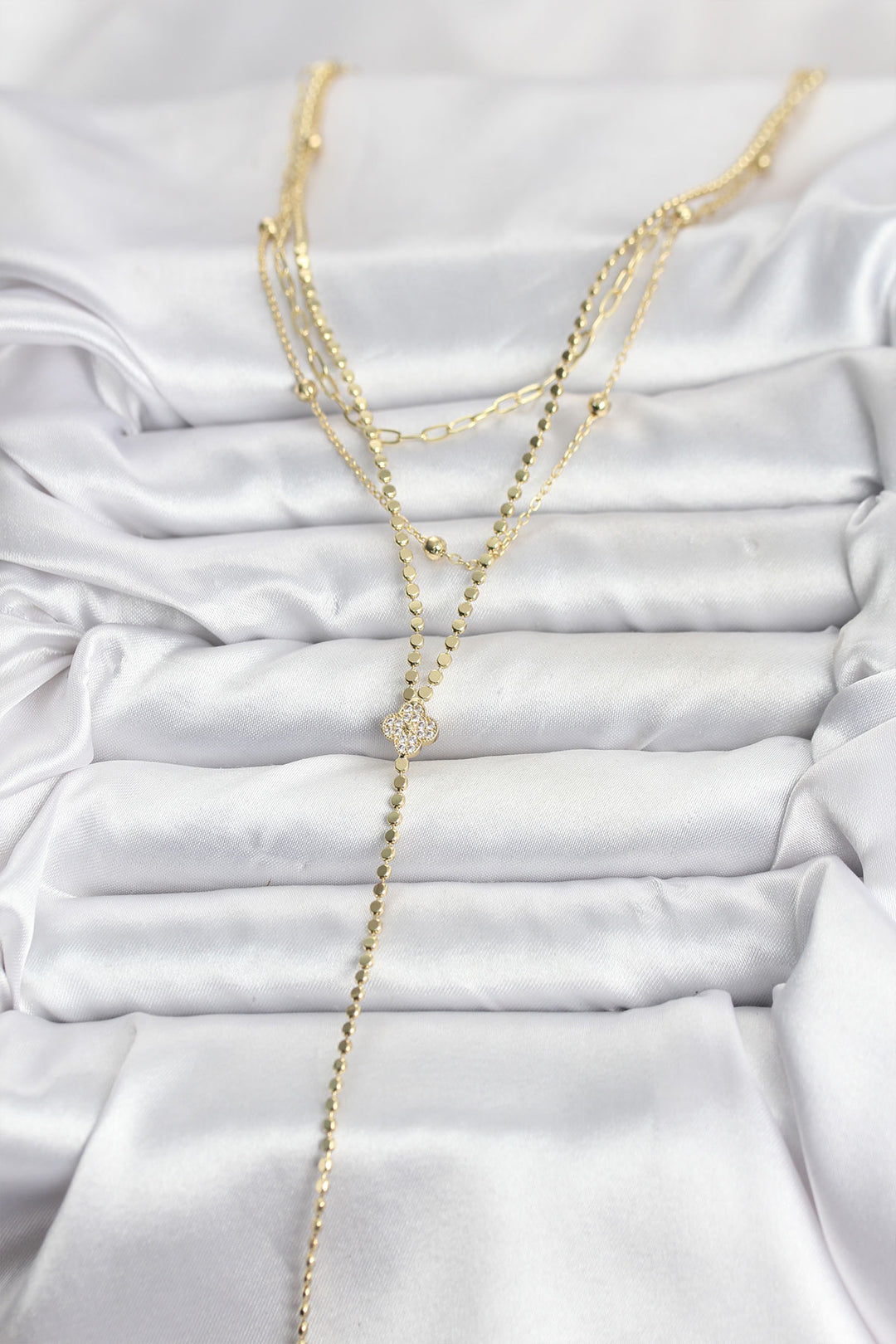 EBJ Rice Gold Color Clover Model Detailed 3-Piece Set Y Women's Necklace with Zircon Stone - Tezoyuca