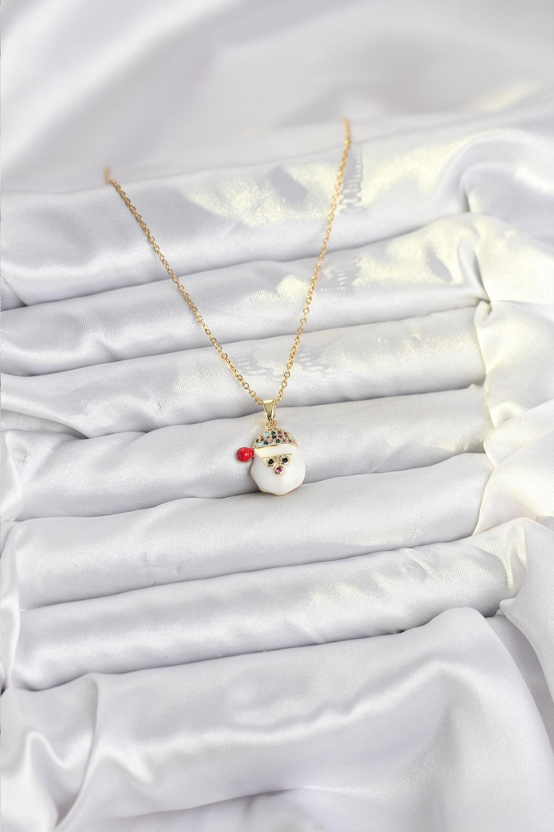 EBJ 316L Steel Chain Gold Color Hat Snowman Head Model New Year Themed Women's Necklace - Meridian