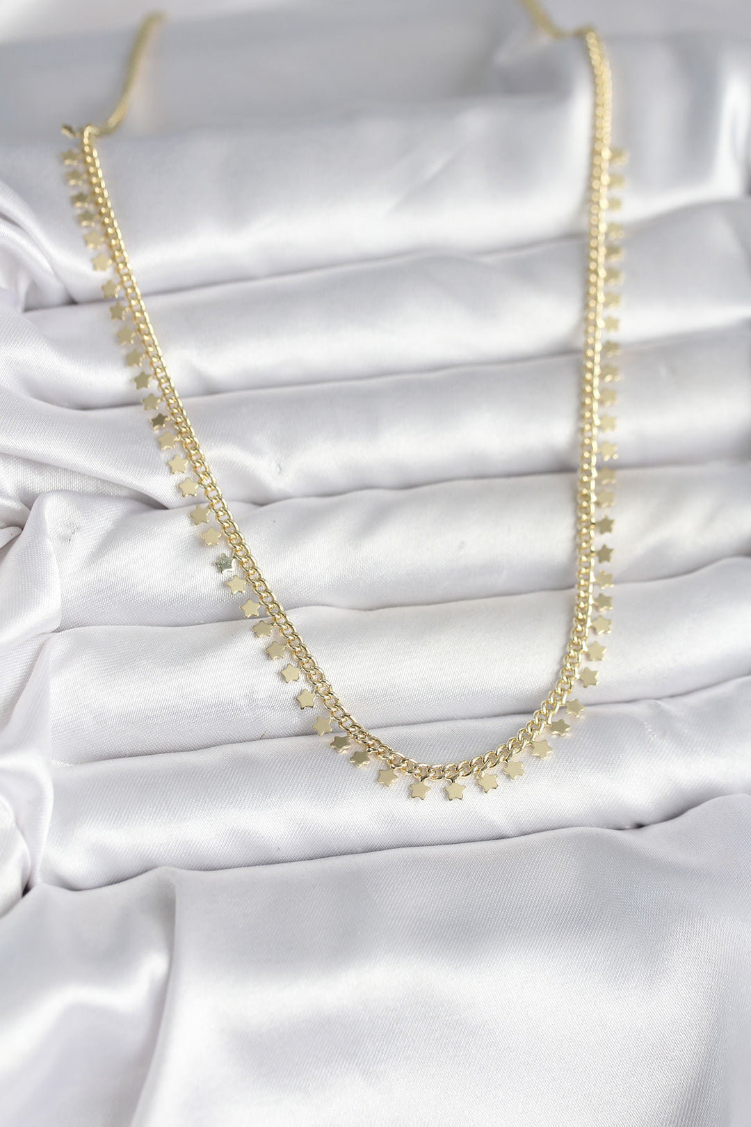 EBJ Pirinç Gold Renk Sıralı Yıldız Kadın Kolye - Gainesville