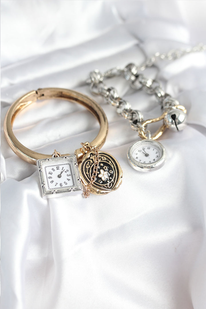 EBJ Gold ve Gümüş Renk Bileklik Kombini - Manukau City