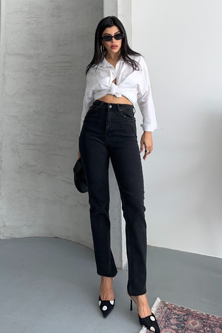 XLJ Mom Fit Jeans - Innisfil