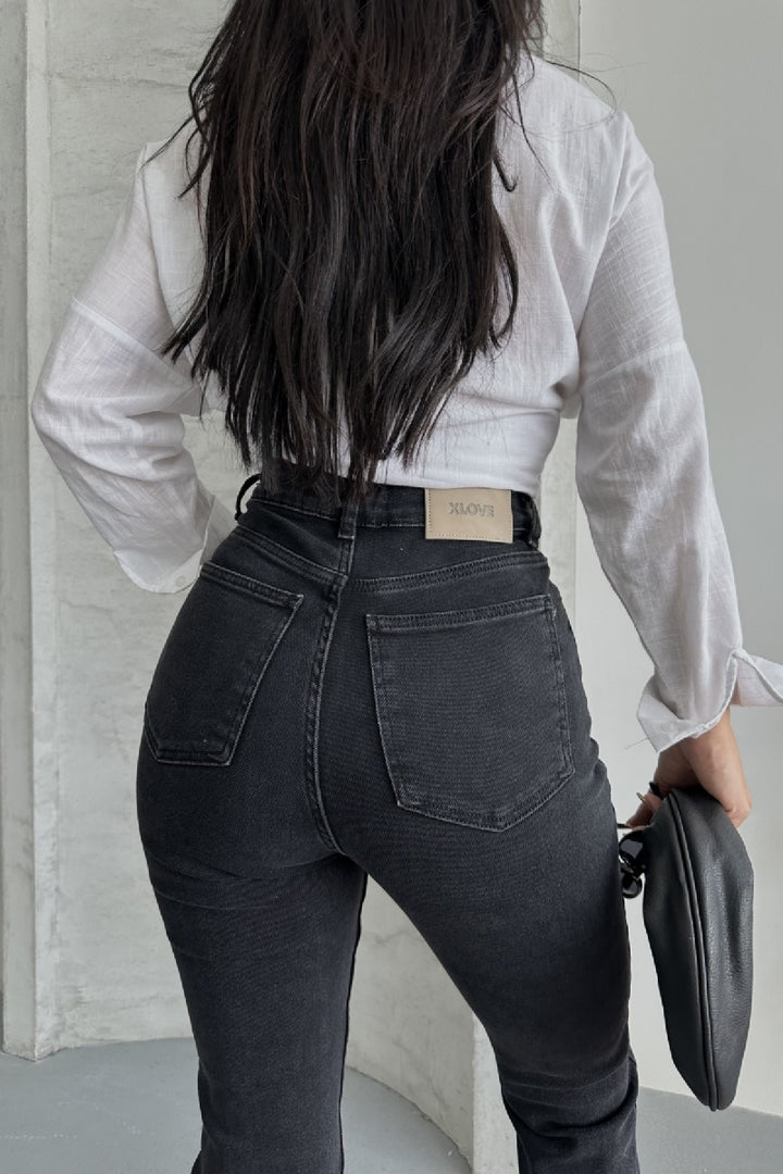 XLJ Mom Fit Jeans - Innisfil