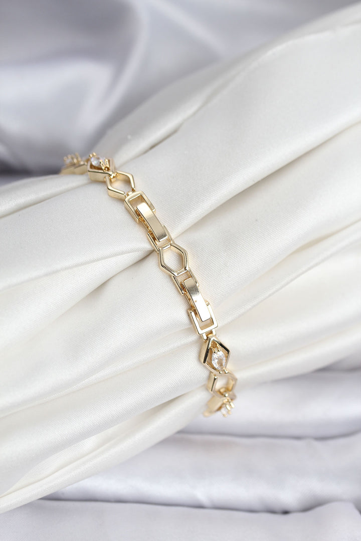 EBJ 14K Gold Renk Kaplama Baklava Dilim Model Kadın Bileklik - Montreuil