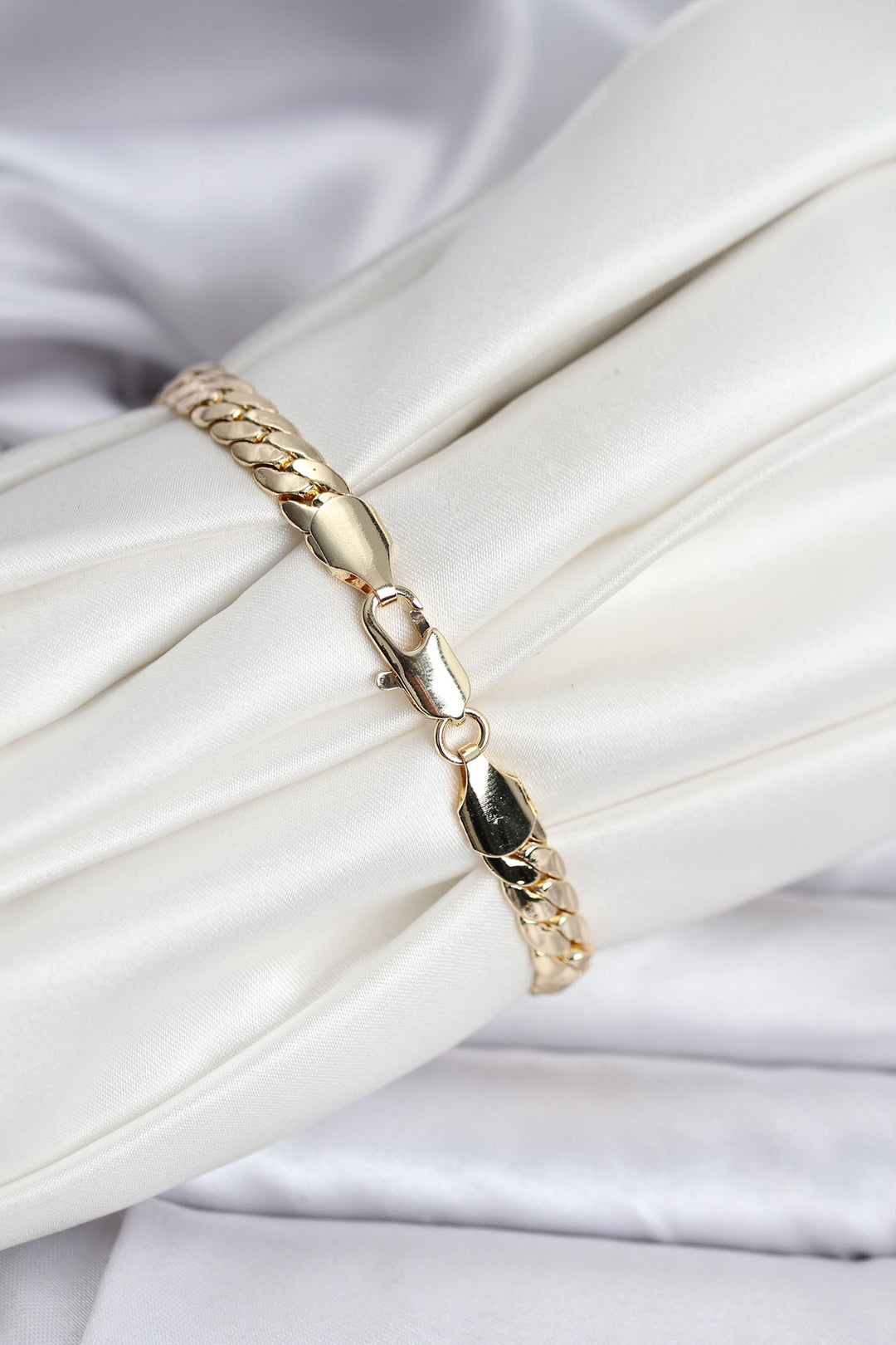 EBJ 14K Gold Color Plated Hammered Chain Model Women's Bracelet - Anderson
