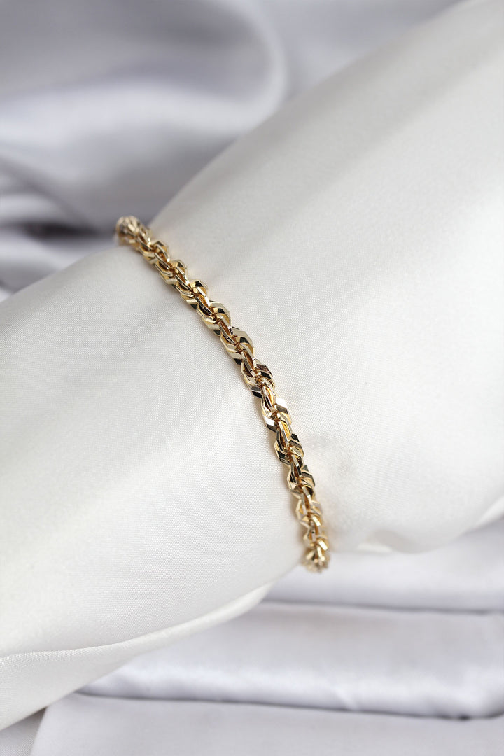 EBJ 14K Gold Renk Kaplama Burgu Zincir Model CM Kadın Bileklik - Hof