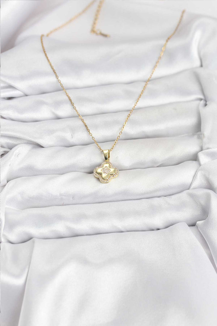 EBJ 316L Çelik Zincir Gold Renk Zirkon Taşlı Yonca Model Kadın Kolye - Glenview