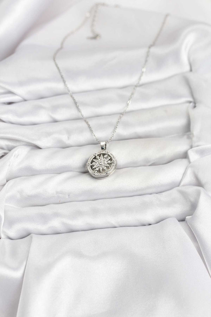 EBJ 316L Stainless Steel Chain Silver Color Pole Star Cover Model Women's Necklace - Lancaster