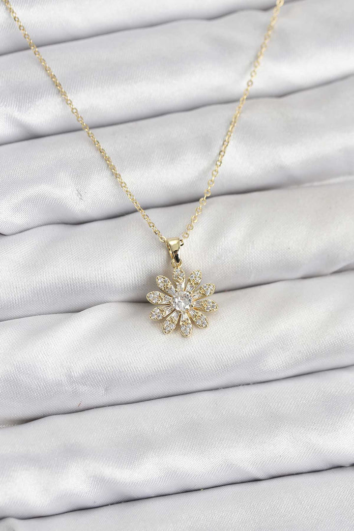 EBJ Rice Gold Color Flower Pattern Women's Necklace - Murrieta