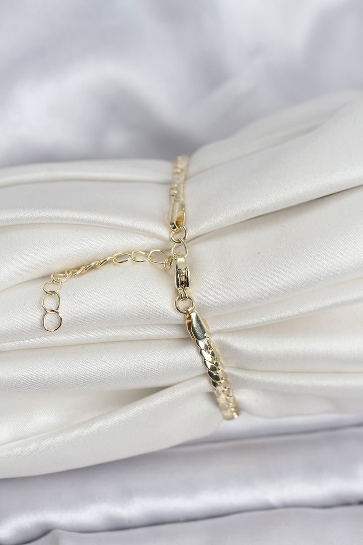 EBJ Pirinç Gold Renk Zirkon Taşlı Kadın Bileklik - Nürtingen