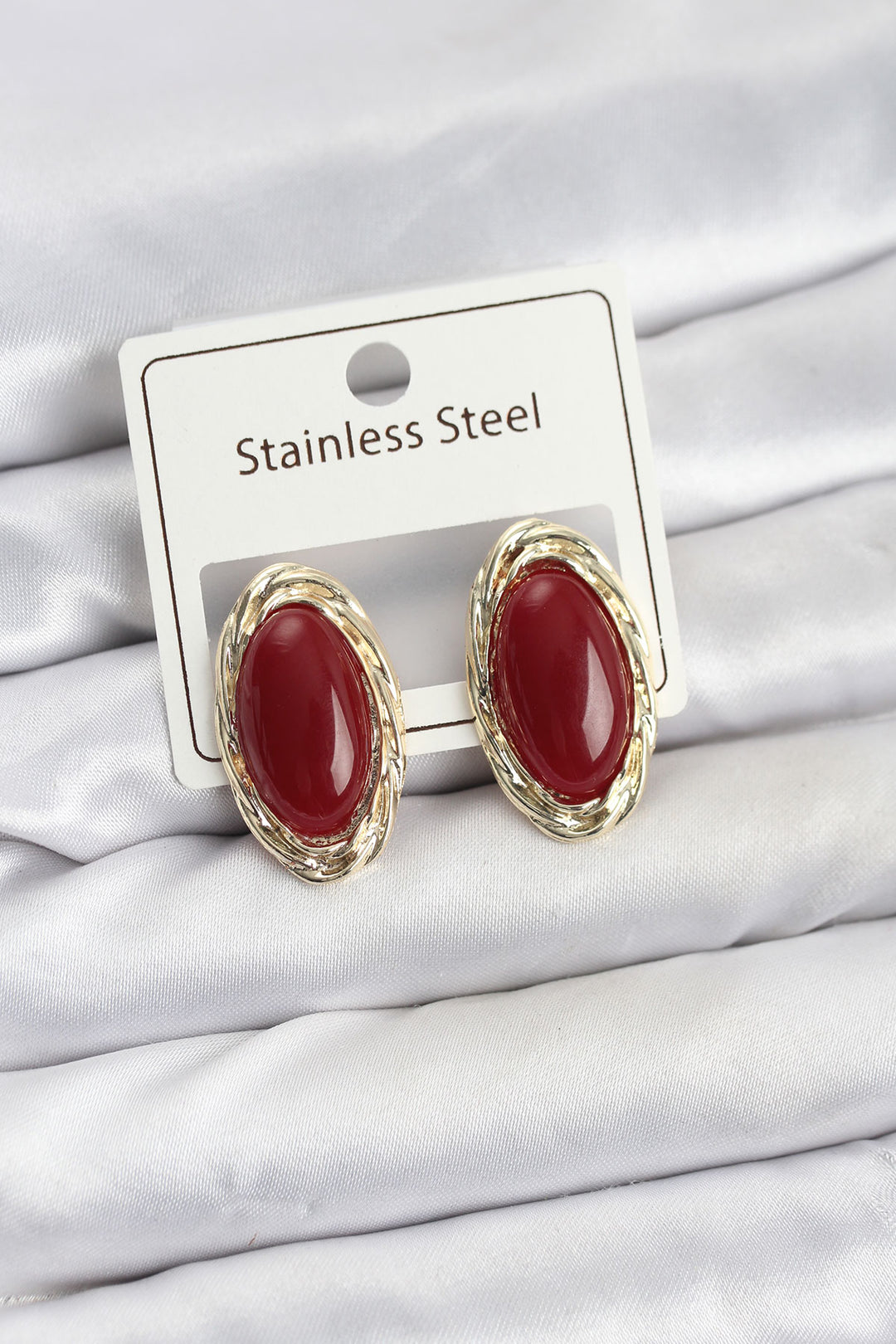 EBJ Red Almond Model Vintage Women's Earrings - Côte-Saint-Luc