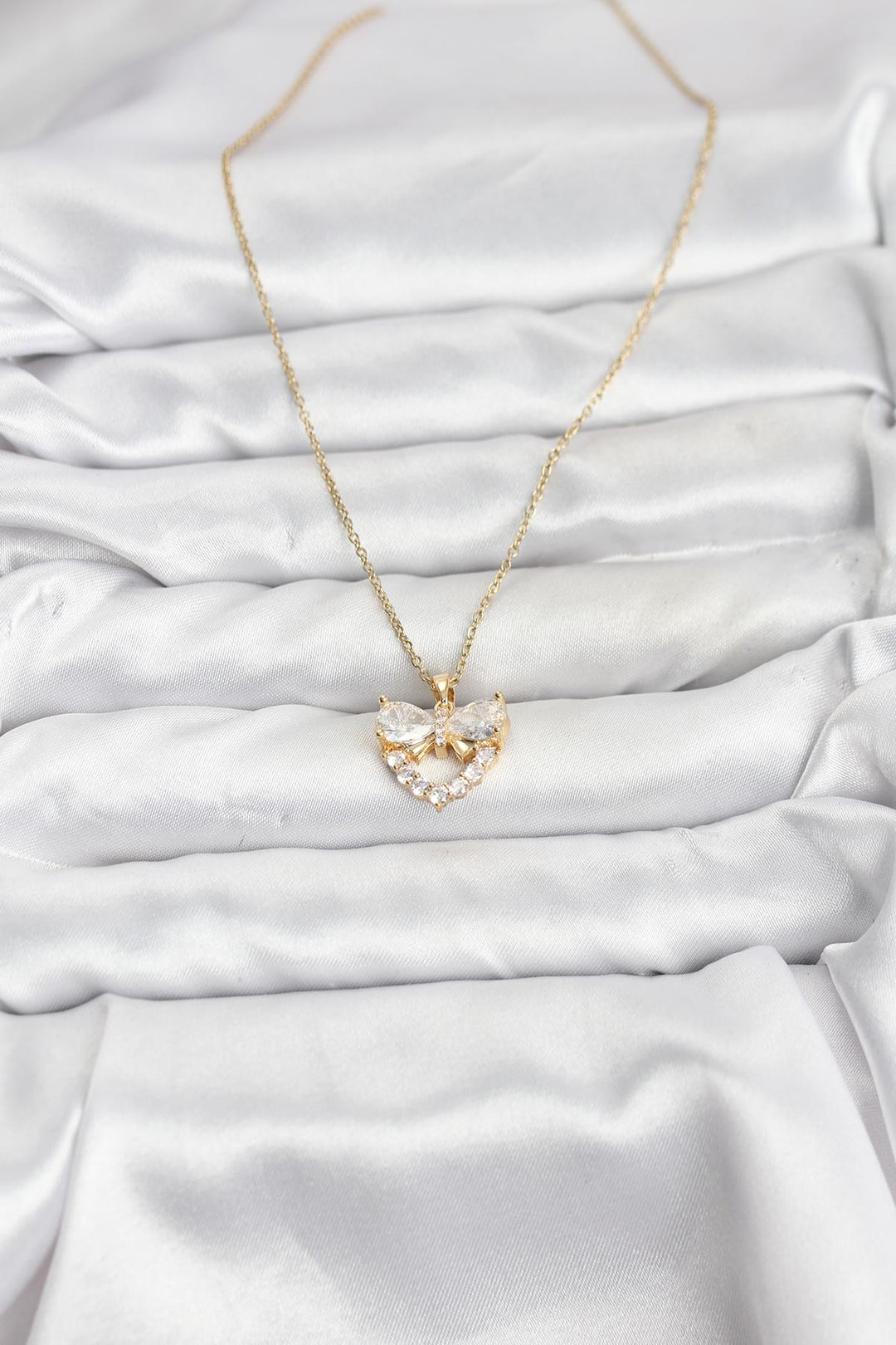 EBJ 316L Steel Chain Gold Color Heart and Bow Model Zircon Stone Women's Necklace - Bergamo