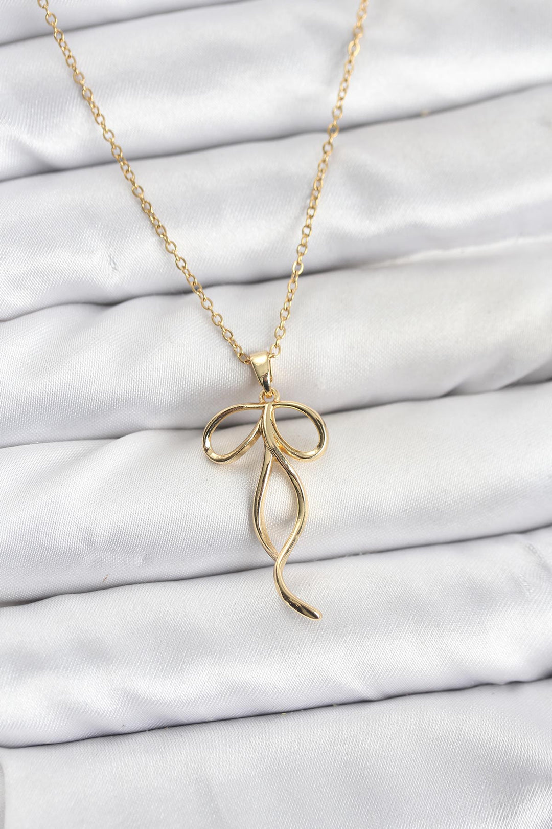 EBJ 316L Steel Chain Gold Color Bow Model Women's Necklace - Tuscaloosa