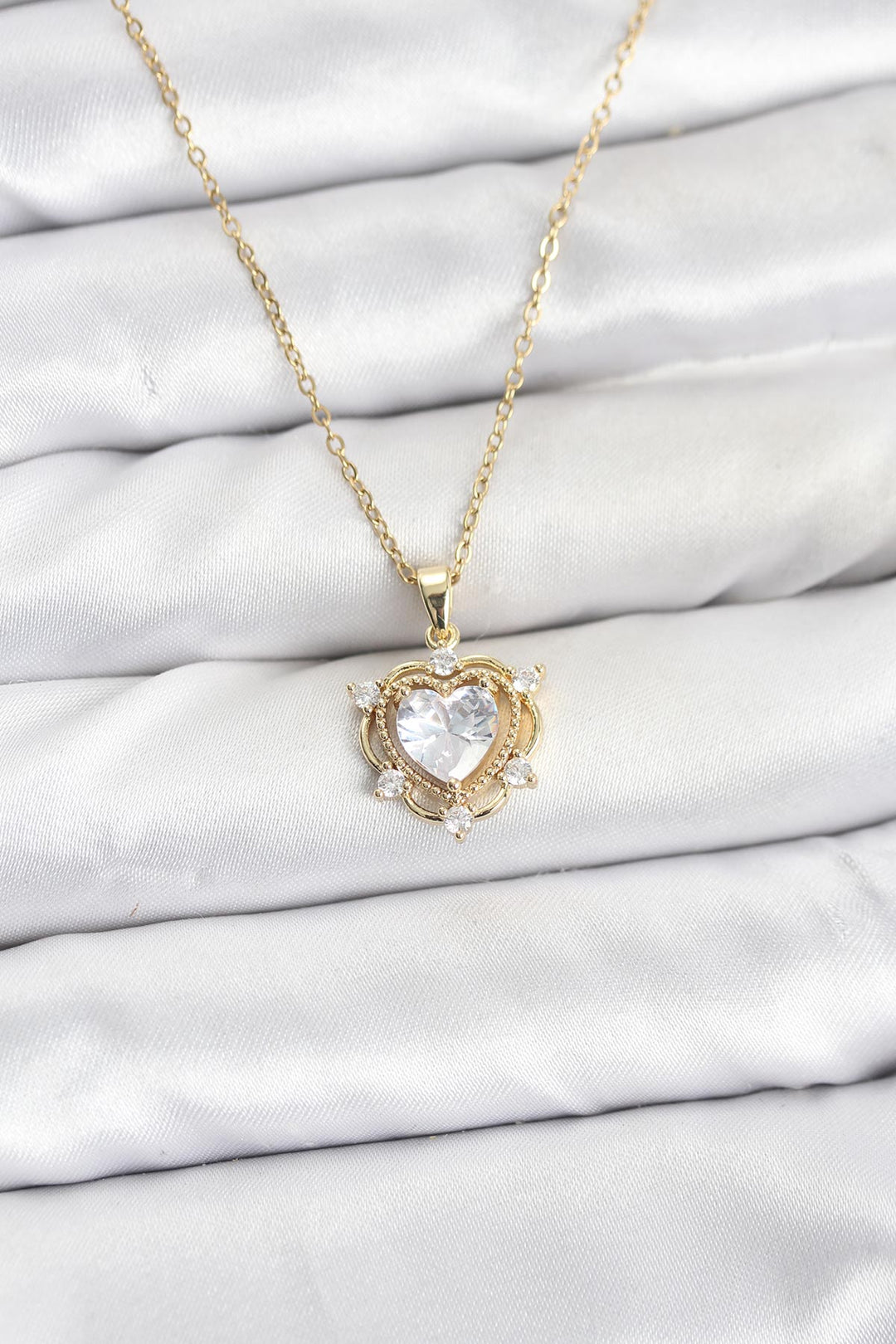 EBJ 316L Steel Chain Gold Color Heart Model Zircon Stone Women's Necklace - Trujillo Alto