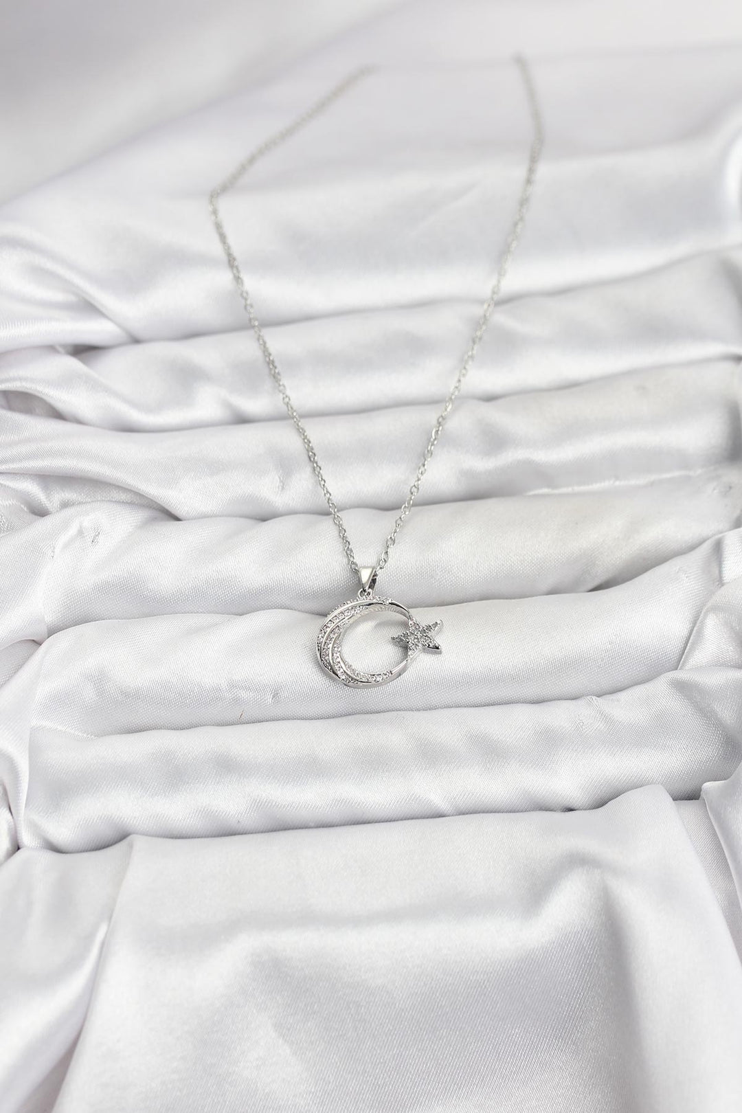 EBJ 316L Stainless Steel Chain Silver Color Crescent Moon Star Model with Zircon Stone Women's Necklace - Milton