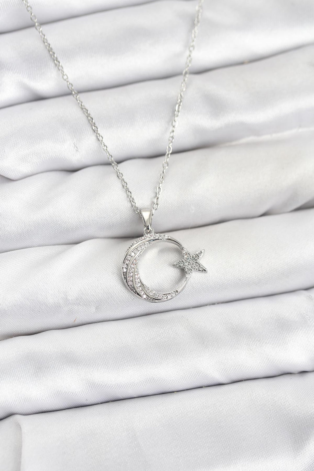 EBJ 316L Stainless Steel Chain Silver Color Crescent Moon Star Model with Zircon Stone Women's Necklace - Milton