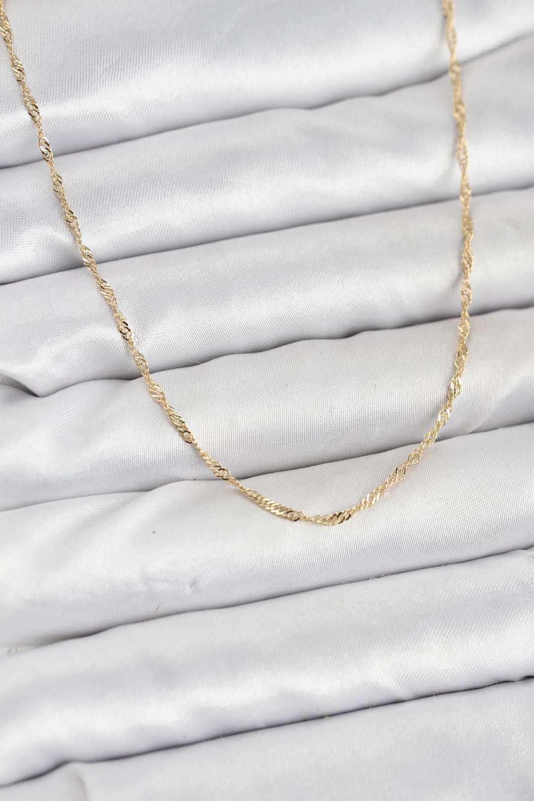 EBJ CM 14K Gold Renk Pirinç Ezme Burgu Model Kadın Kolye - Anniston