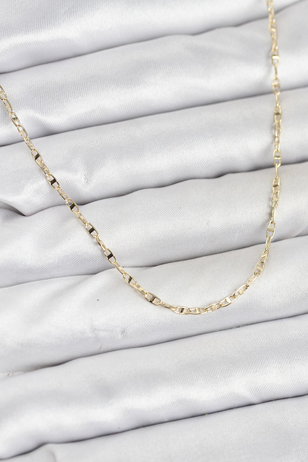 EBJ CM 14K Gold Renk Pirinç Gemi Zinciri Model Kadın Kolye - Bronx