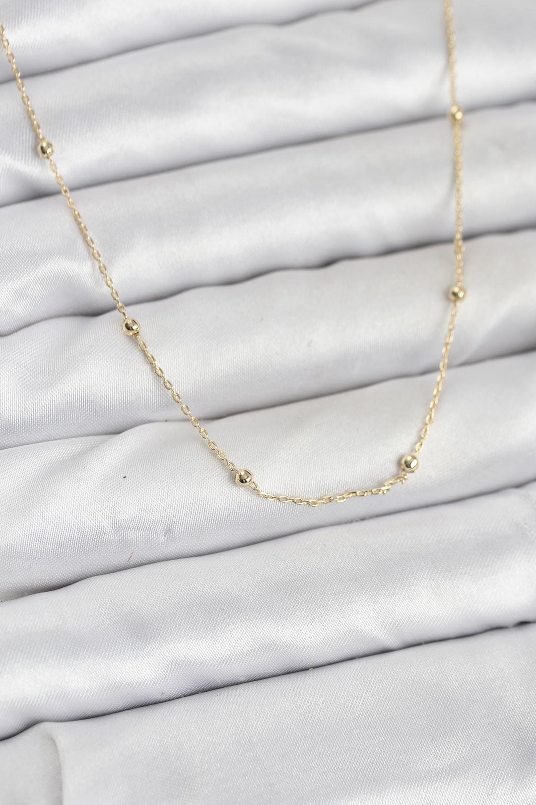 EBJ CM 14K Gold Renk Minik Top Zincirli Kadın Kolye - Pico Rivera