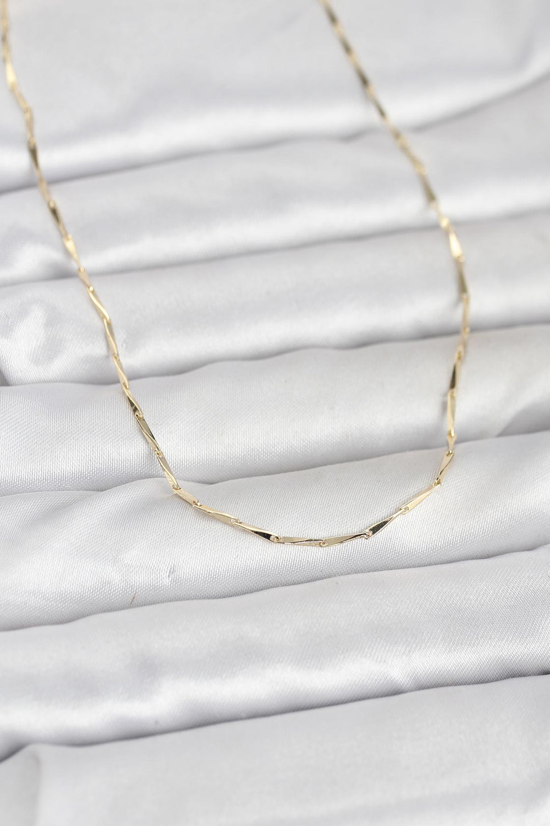 EBJ CM 14K Gold Renk Çubuk Kesme Zincir Model 60 cm Kadın Kolye - Cortlandt