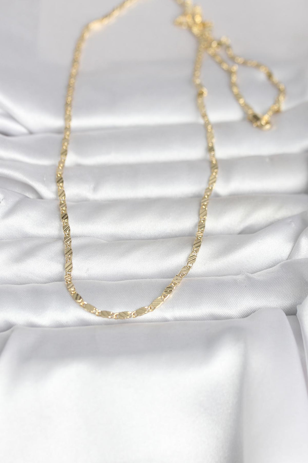 EBJ CM 14K Gold Renk Çizgi Lazer Model 60 cm Kadın Kolye - Pesaro