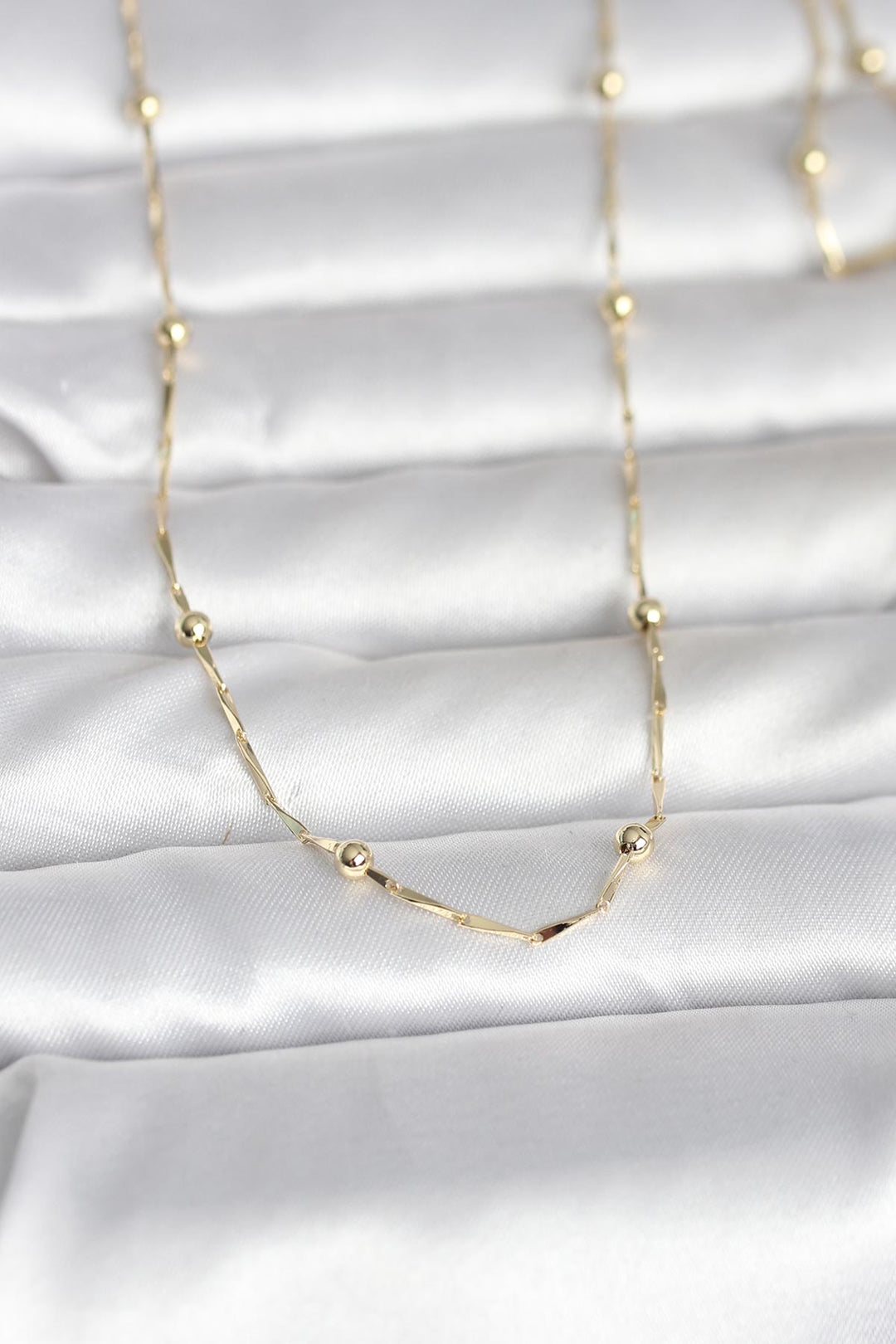EBJ CM 14K Gold Renk Kesme Çubuk Zincir Topçuklu Model 60 cm Kadın Kolye - Conegliano