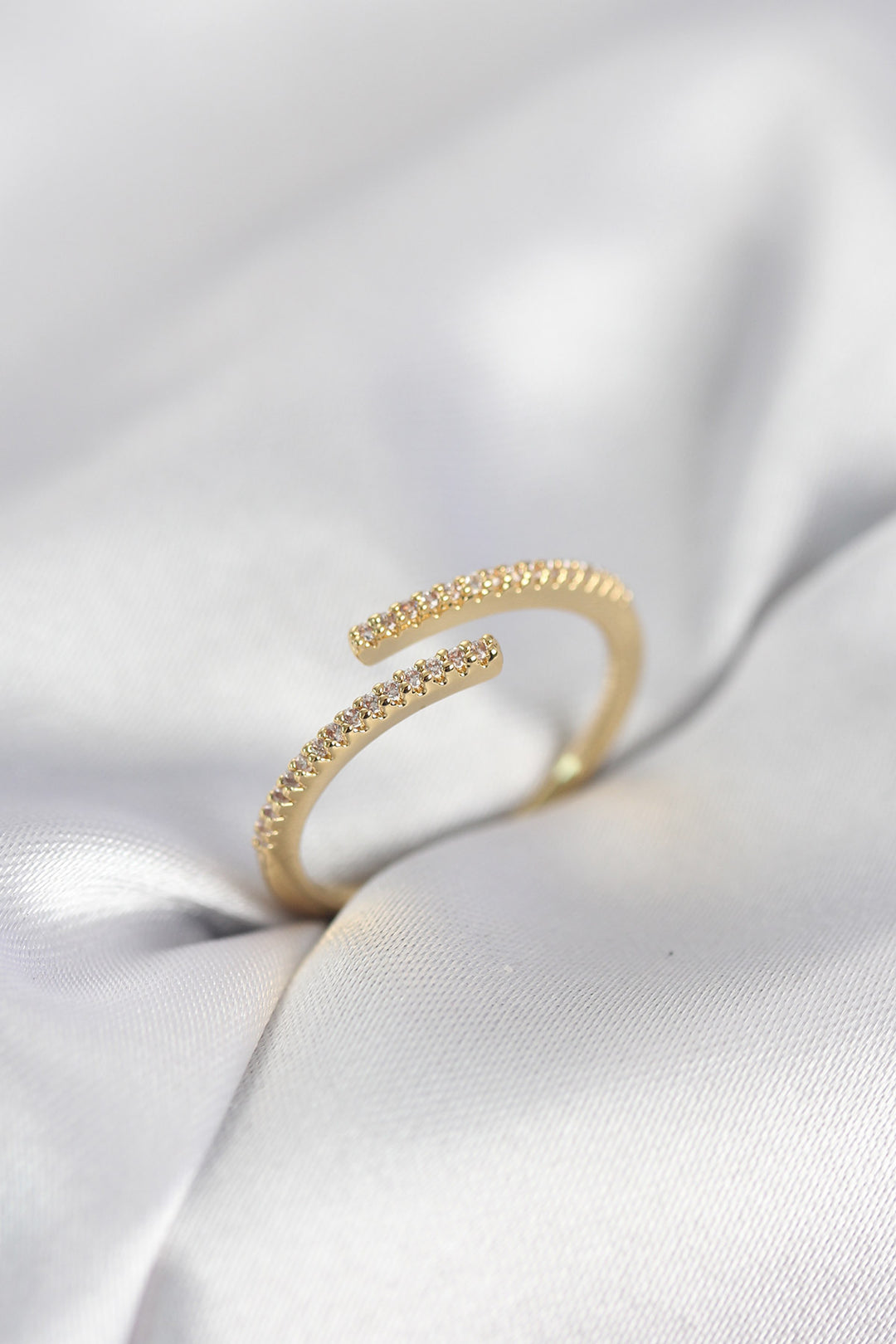 EBJ Gold Renk Zirkon Taşlı Yılan Tarz Kadın Yüzük - Chillum